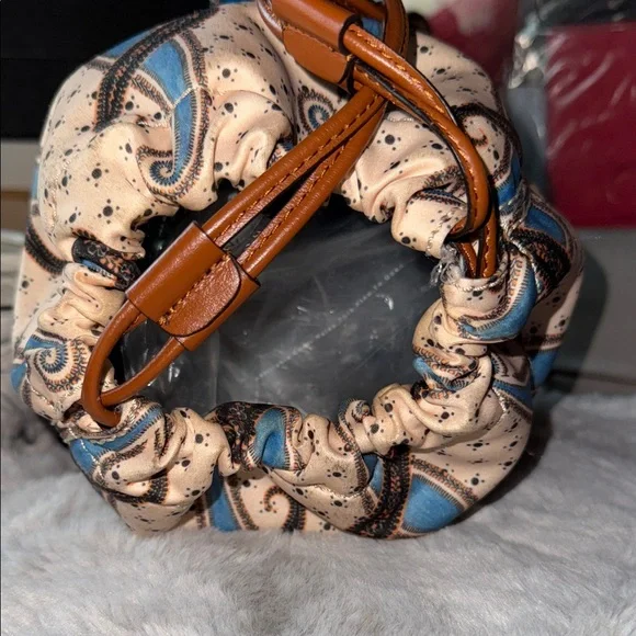 ETRO Milano Paisley Drawstring Clutch with Brown Leather Accents - Picture 6 of 16